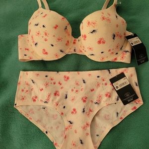 Laura Ashley bra and underwear set